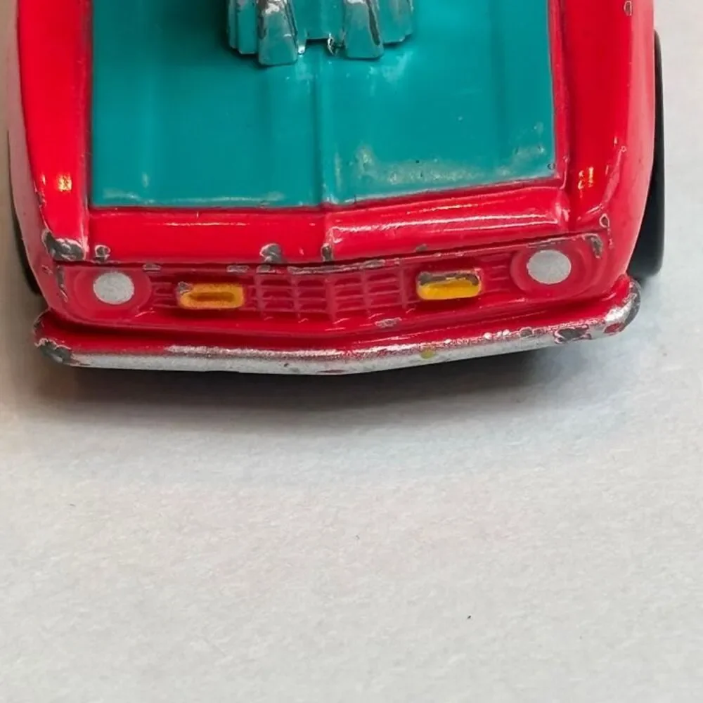 Hot Wheels add groovy